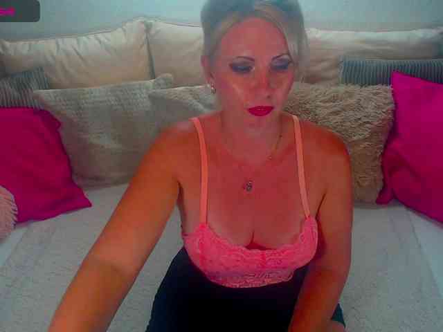 Alexin-McQueen webcam