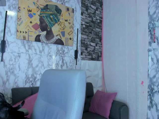 queencuarxxo live cam on BongaCams