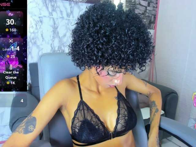queencuarxxo