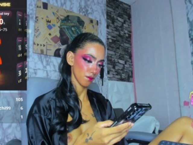 queencuarxxo live cam on BongaCams