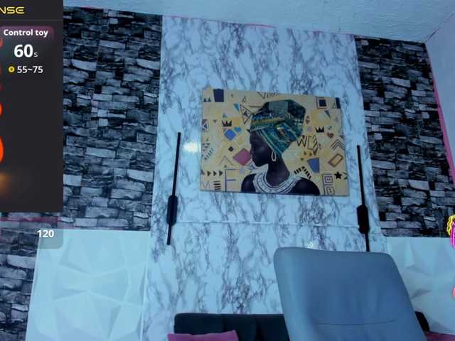 queencuarxxo live cam on BongaCams