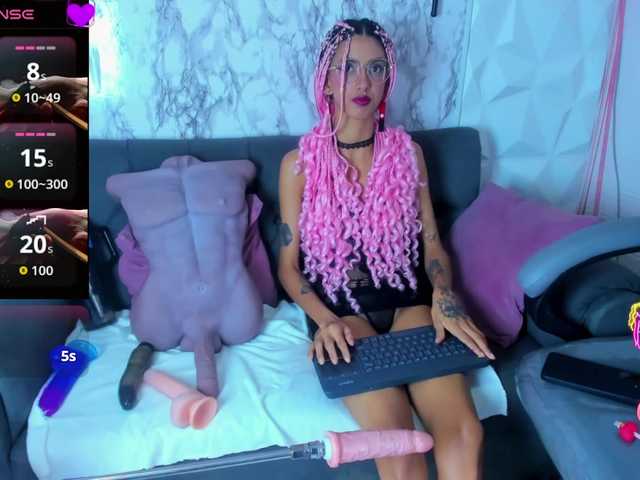 queencuarxxo's BongaCams show and profile