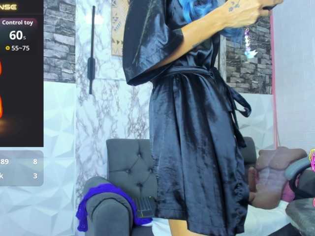 queencuarxxo preview