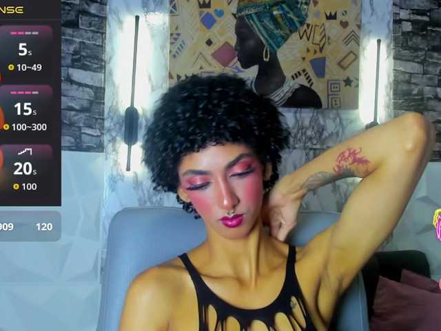 queencuarxxo live webcam show
