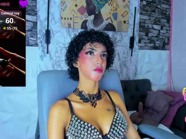 queencuarxxo webcam