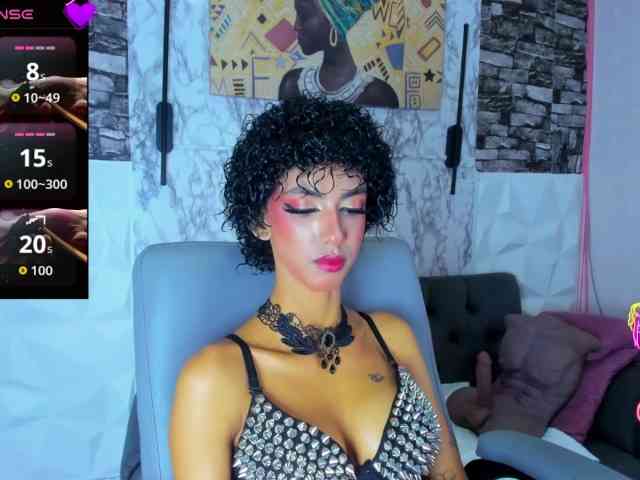 queencuarxxo webcam
