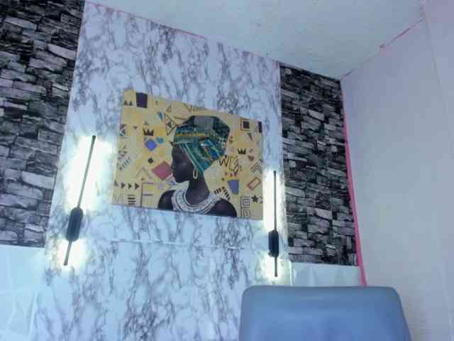 queencuarxxo webcam