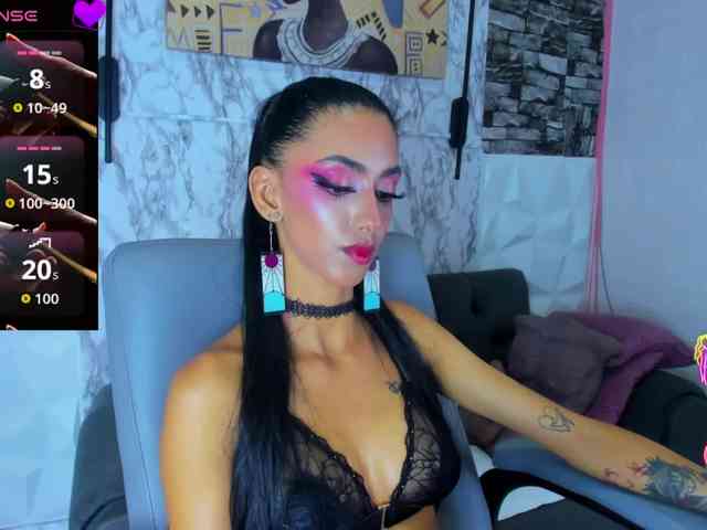 queencuarxxo webcam