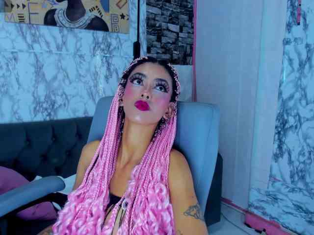 queencuarxxo queencuarxxo