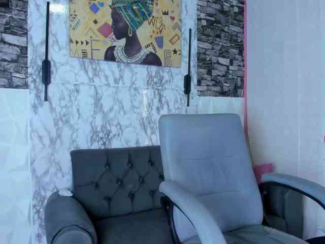 queencuarxxo webcam