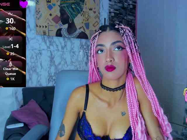 queencuarxxo webcam