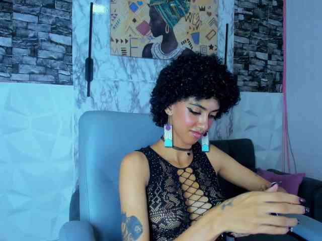 queencuarxxo webcam