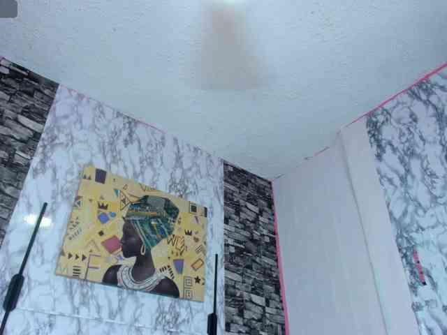 queencuarxxo webcam