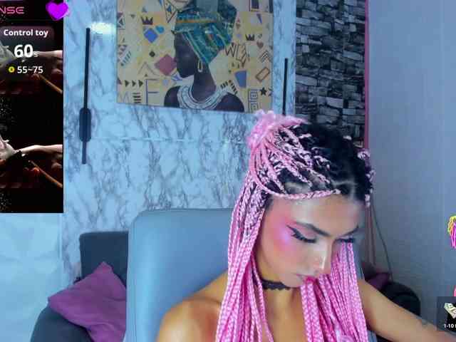 queencuarxxo webcam