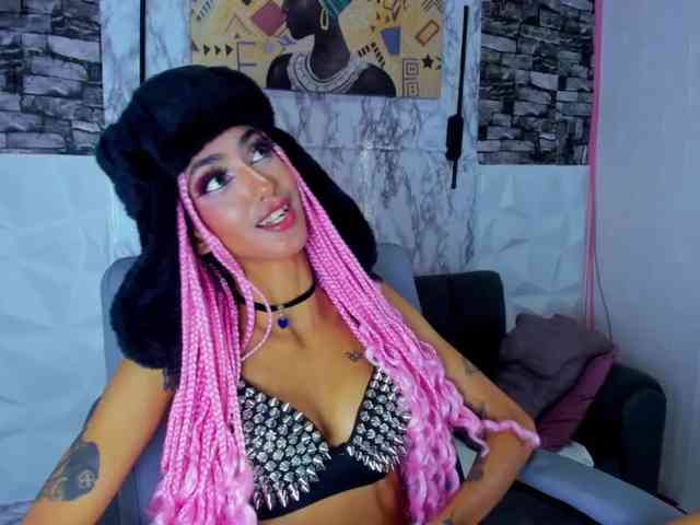 queencuarxxo