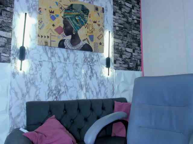 queencuarxxo webcam