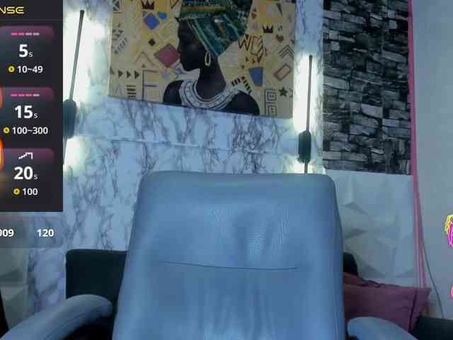 queencuarxxo webcam