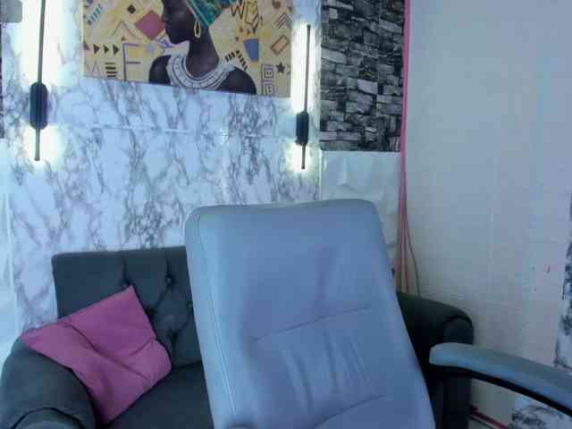 queencuarxxo webcam