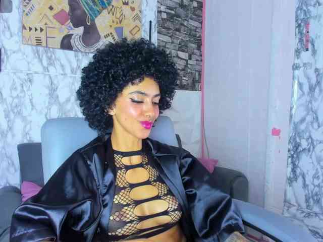 queencuarxxo webcam