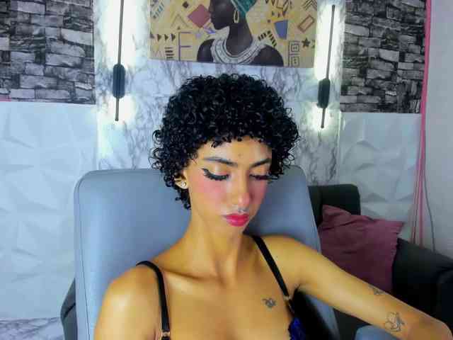 queencuarxxo webcam
