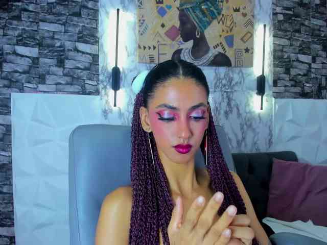 queencuarxxo queencuarxxo