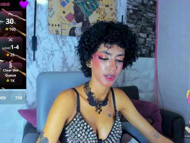 queencuarxxo webcam