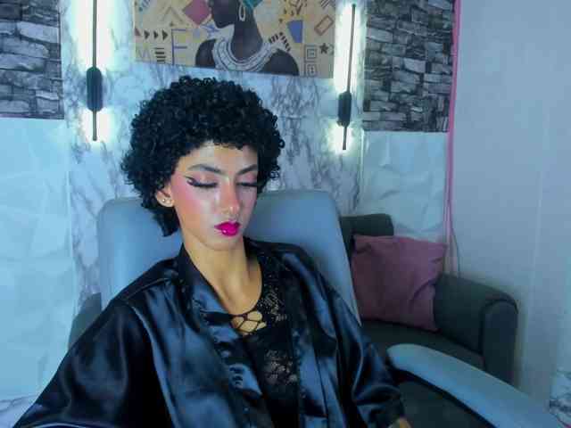 queencuarxxo webcam
