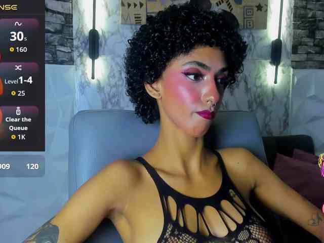 queencuarxxo webcam