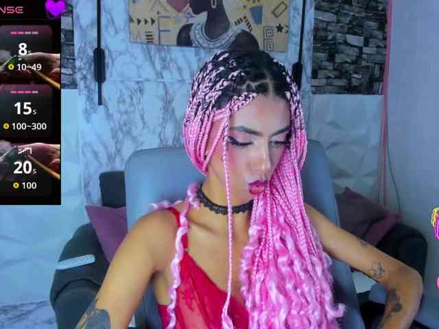 queencuarxxo webcam