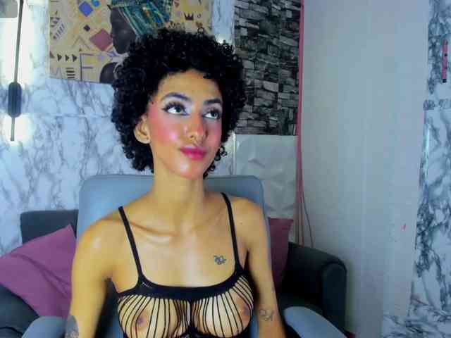 queencuarxxo queencuarxxo