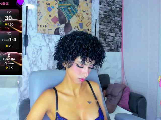queencuarxxo Live Webcam on BongaCams
