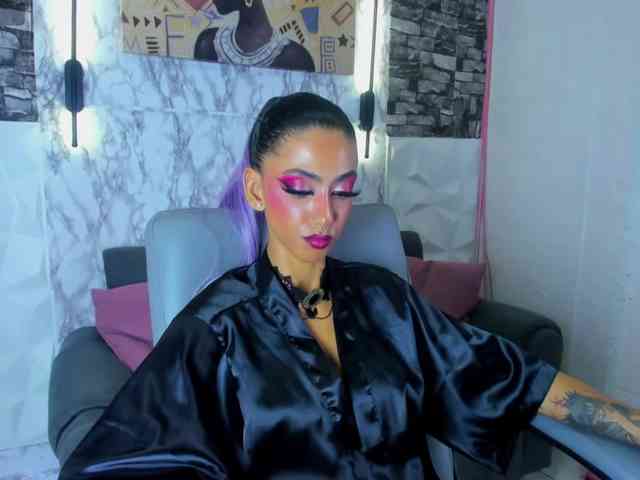 queencuarxxo queencuarxxo