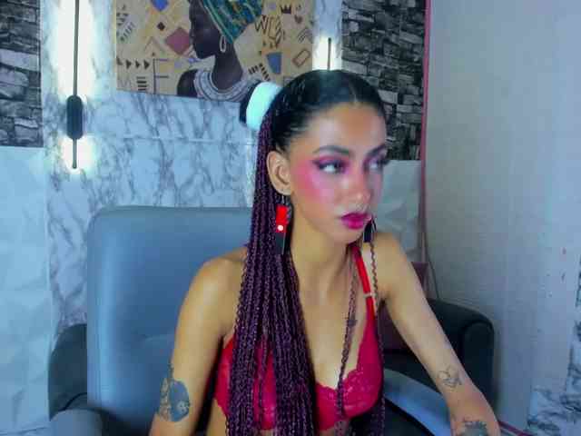 queencuarxxo webcam