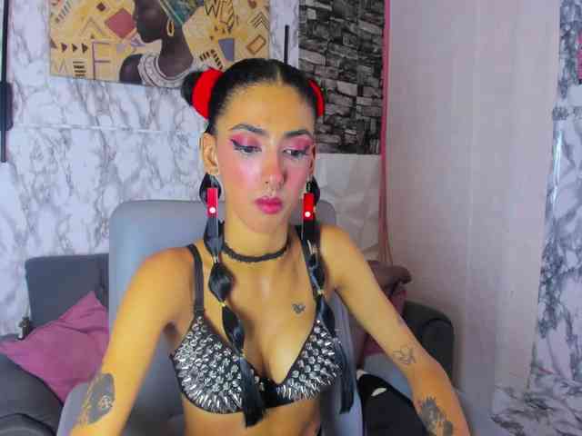 queencuarxxo