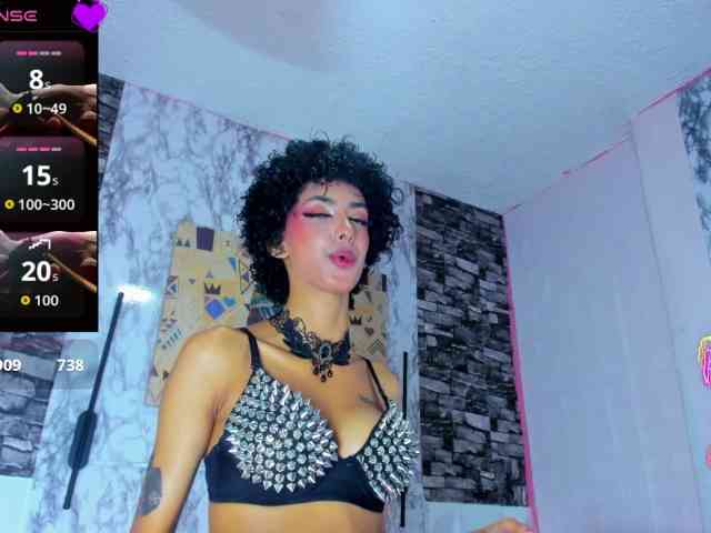 queencuarxxo webcam