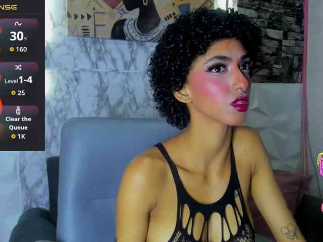 queencuarxxo webcam