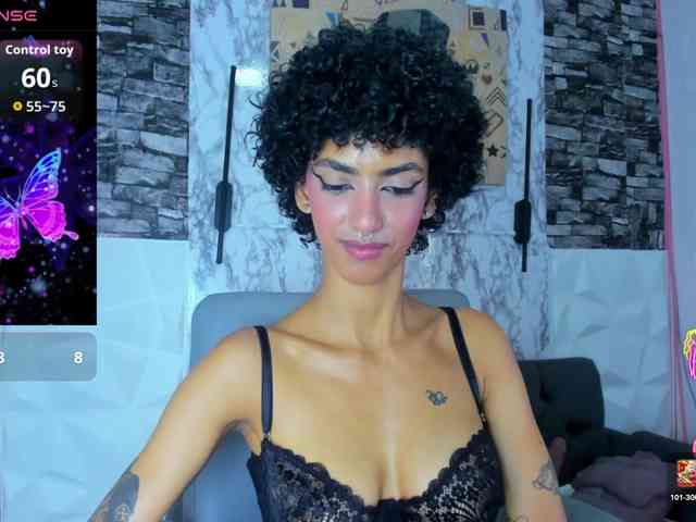 queencuarxxo webcam