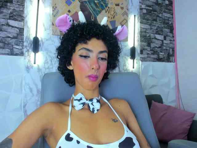 queencuarxxo webcam
