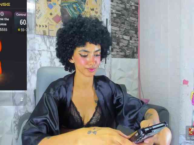 queencuarxxo webcam
