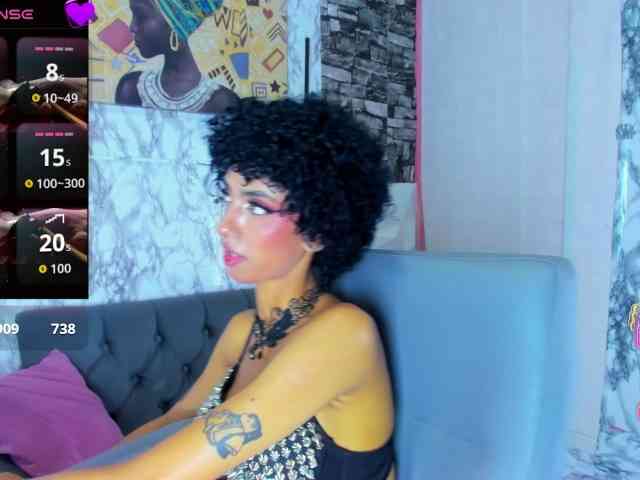 queencuarxxo webcam