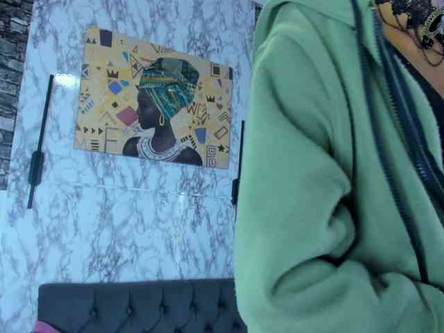 queencuarxxo webcam