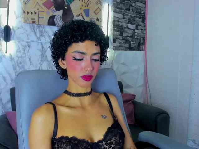 queencuarxxo webcam