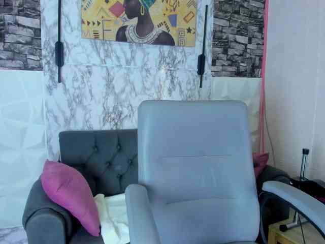 queencuarxxo webcam