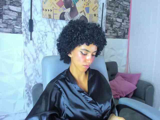queencuarxxo webcam