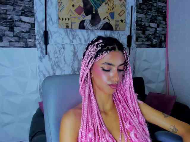 queencuarxxo webcam
