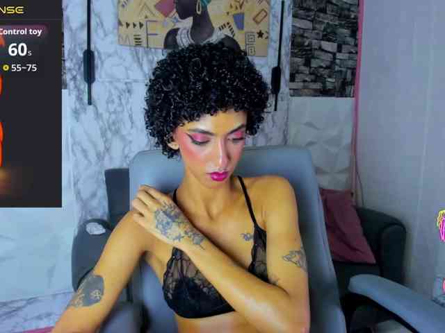 queencuarxxo webcam