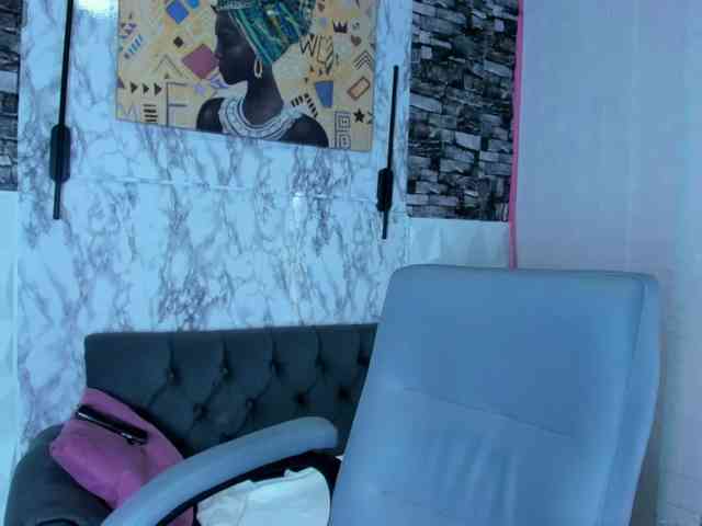 queencuarxxo webcam