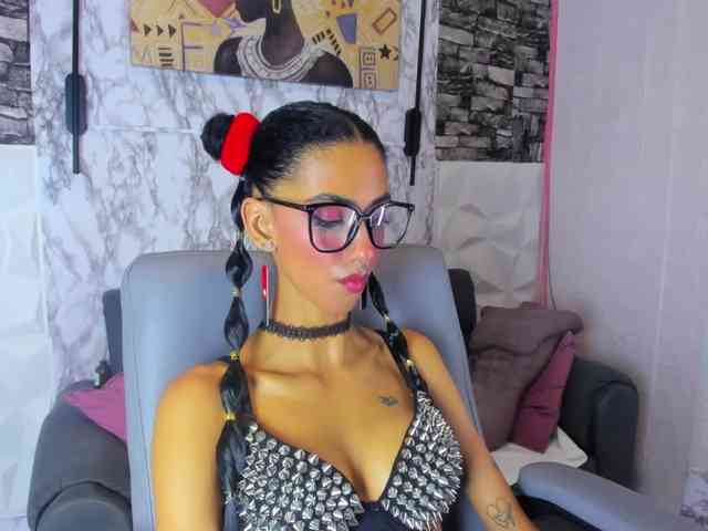 queencuarxxo queencuarxxo