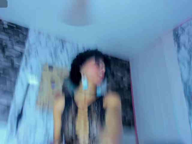queencuarxxo webcam