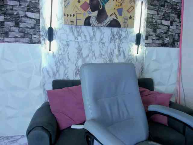 queencuarxxo webcam
